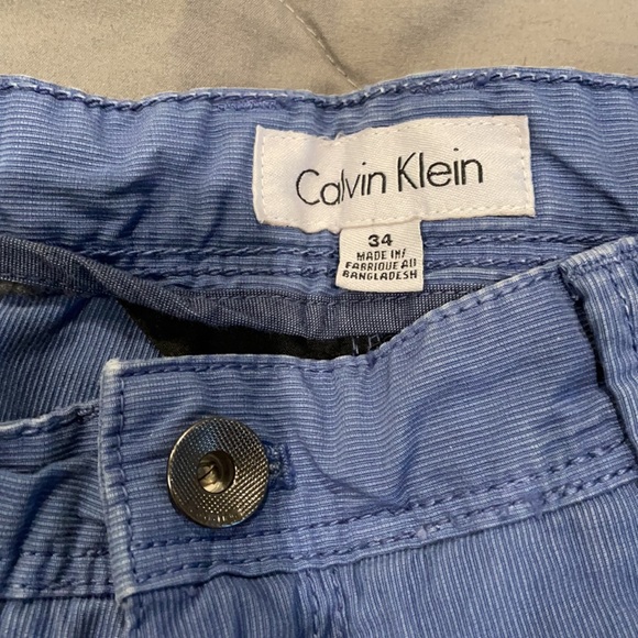 Calvin Klein men’s shorts, worn once good - Picture 2 of 3